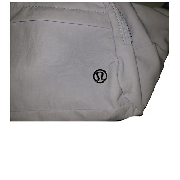 Lululemon Belt The Beat 4.5l Serena Pvc Messenger - Picture 2 of 7